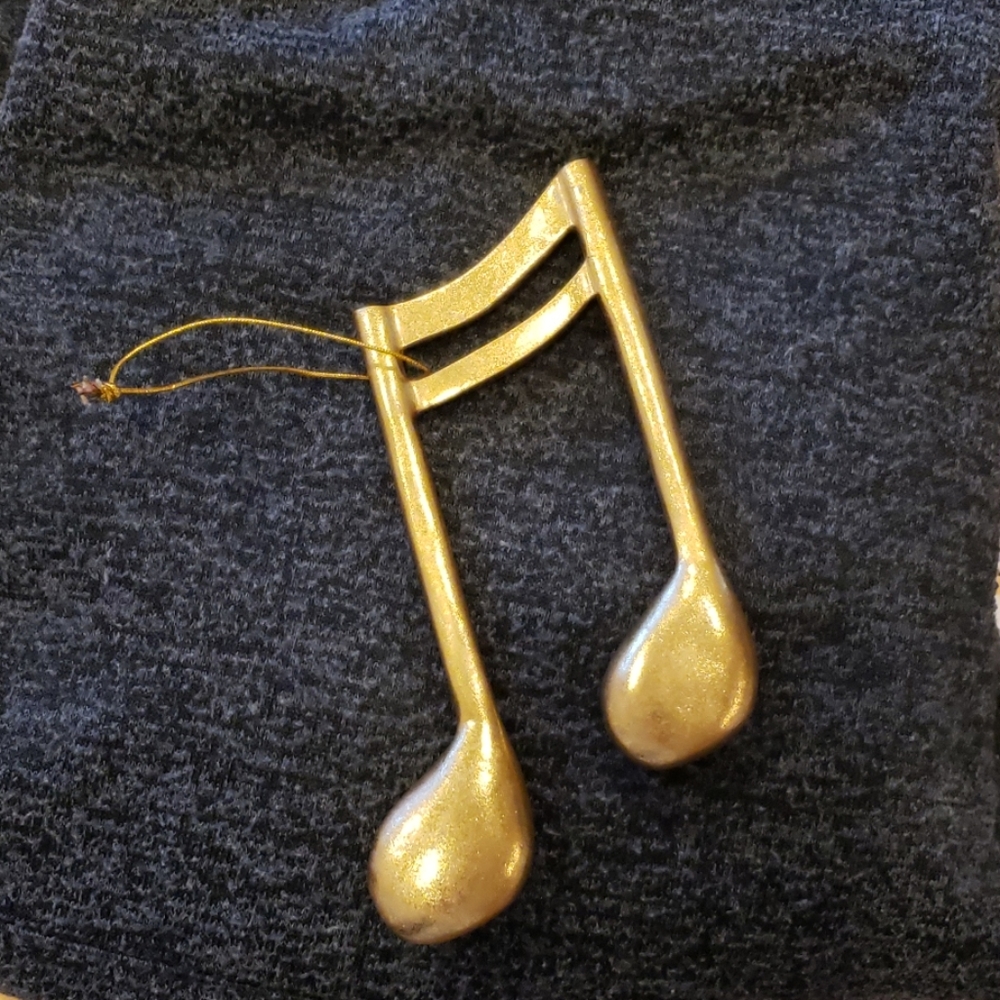 Antique Gold Music Note Ornament.